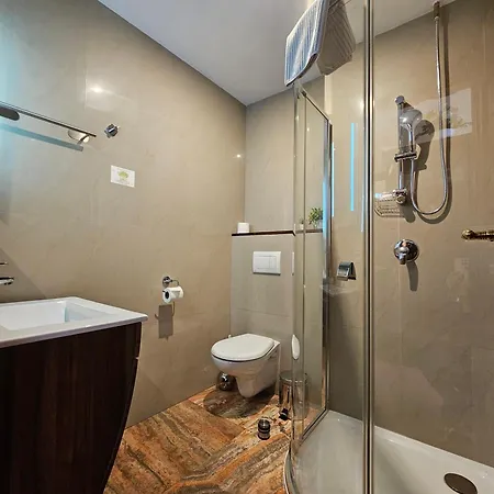 Guest house Galerie *
