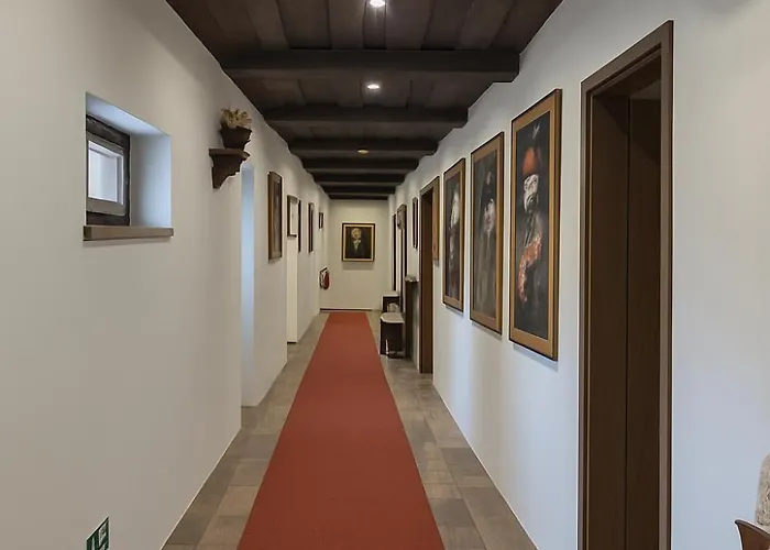 Galerie 3*